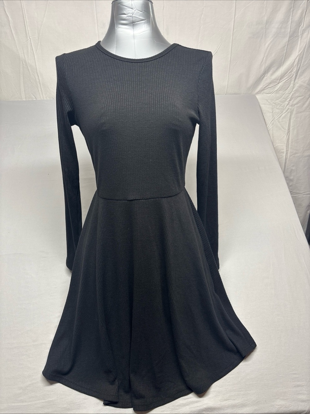 Women's Black Long-Sleeve Fit & Flare Dress casual everyday stretch comfort work